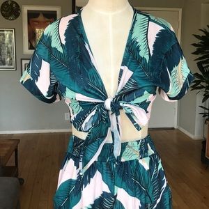 Tropical print two piece crop set
